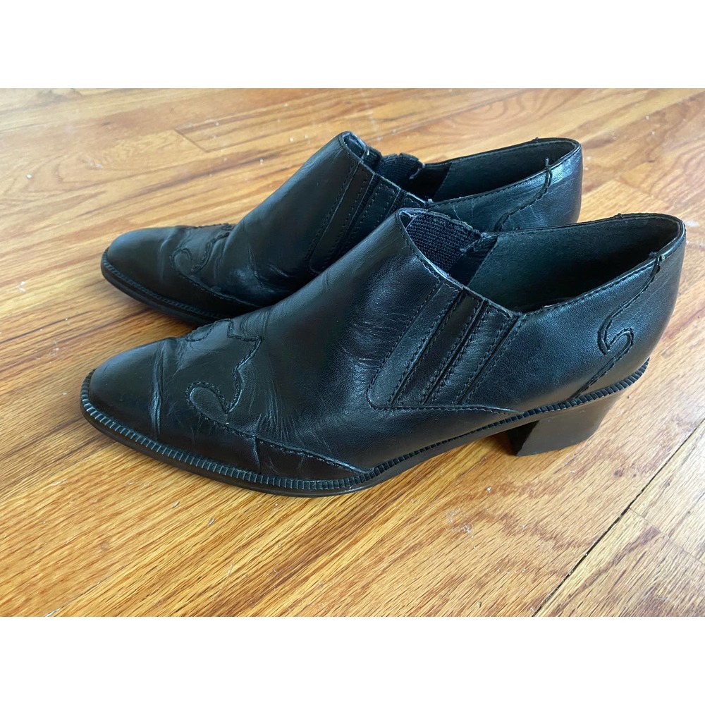 7.5m black leather western style booties Mister Shoes Brazil “Audrey”